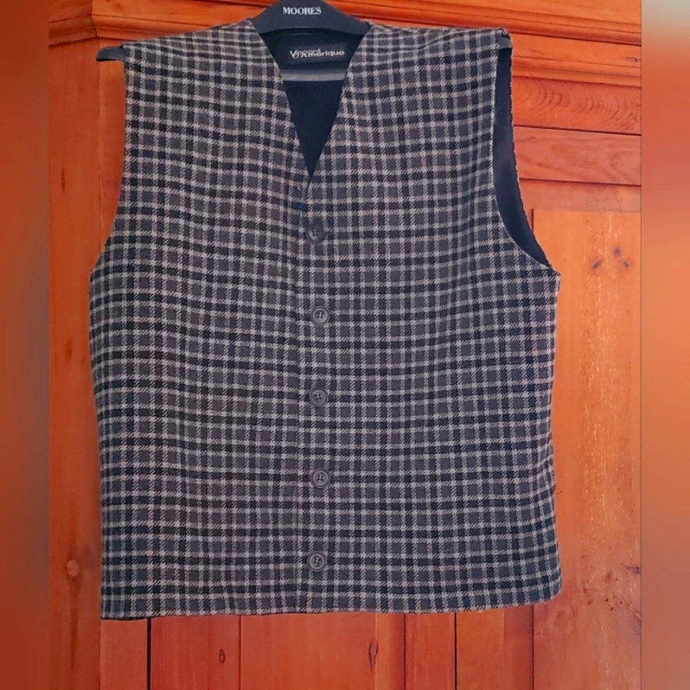 Vincent D'Amerique Wool Blend Vest, Gray Plaid Pattern, Made in Canada